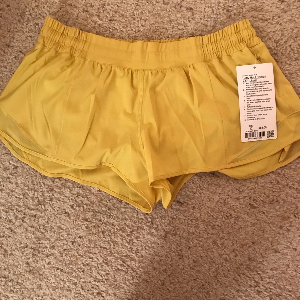 Sold-Lululemon hotty hot shorts- Soleil